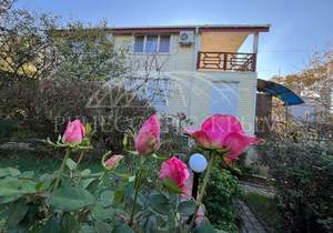 Дом 78м², 2-этажный, участок 4 сот.