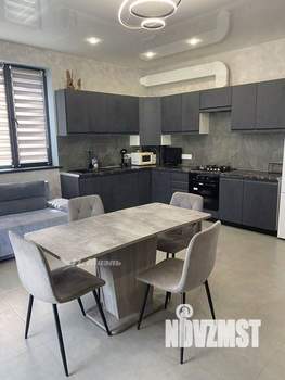 Дом 93м², 1-этажный, участок 4 сот.