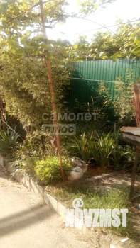 Дача 65м², 3-этажный, участок 0 сот.