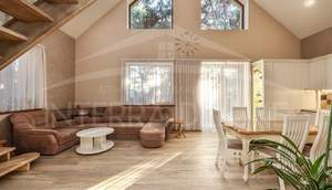 Дом 150м², 2-этажный, участок 6 сот.