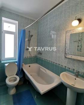 Дом 447м², 2-этажный, участок 8 сот.