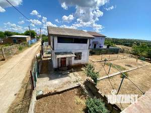 Дом 48м², 2-этажный, участок 4 сот.