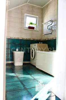 Дом 100м², 2-этажный, участок 6 сот.