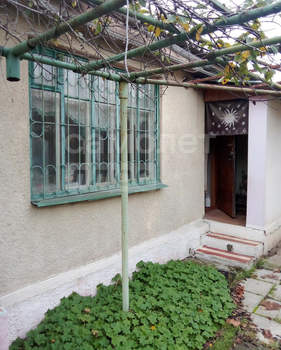 Дом 42м², 3-этажный, участок 4 сот.