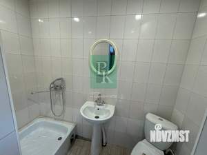 Дом 80м², 2-этажный, участок 5 сот.