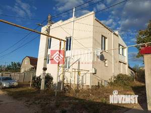 Дом 192м², 3-этажный, участок 8 сот.