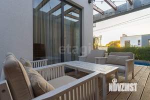 Дом 247м², 2-этажный, участок 5 сот.