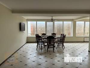 Дом 440м², 3-этажный, участок 5 сот.