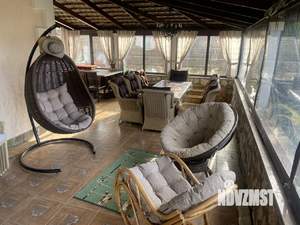 Дом 200м², 2-этажный, участок 10 сот.