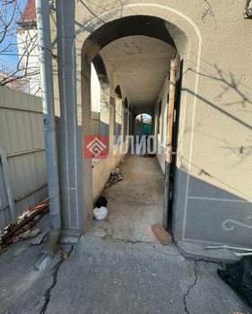 Дом 138м², 3-этажный, участок 4 сот.