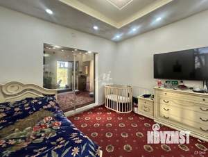 Дом 448м², 3-этажный, участок 6 сот.