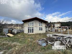 Дом 121м², 2-этажный, участок 5 сот.