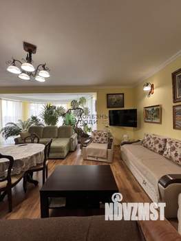 Дом 470м², 4-этажный, участок 7 сот.