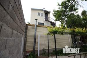 Дом 180м², 3-этажный, участок 7 сот.