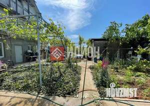 Дом 250м², 3-этажный, участок 4 сот.