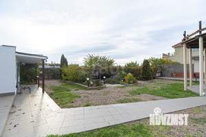 Дом 175м², 2-этажный, участок 8 сот.