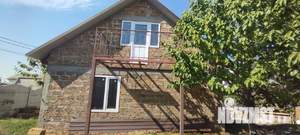 Дом 64м², 2-этажный, участок 4 сот.