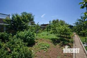 Дом 210м², 3-этажный, участок 8 сот.