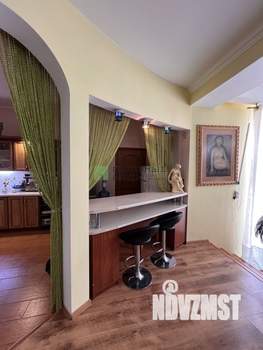 Дом 470м², 4-этажный, участок 7 сот.