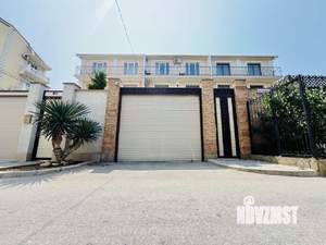 Коттедж 305м², 3-этажный, участок 2 сот.