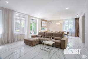 Дом 412м², 3-этажный, участок 4 сот.