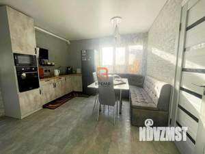 Дом 174м², 2-этажный, участок 4 сот.