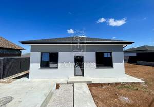 Дом 81м², 1-этажный, участок 4 сот.