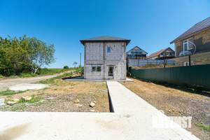 Дом 126м², 2-этажный, участок 4 сот.