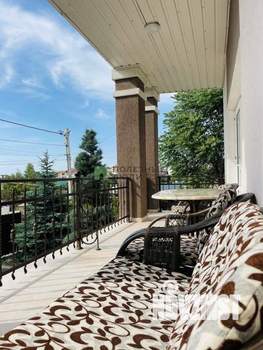 Дом 253м², 3-этажный, участок 5 сот.