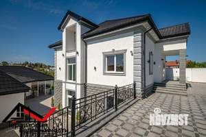 Коттедж 425м², 3-этажный, участок 8 сот.