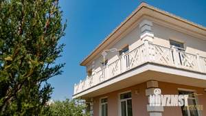 Дом 181м², 2-этажный, участок 4 сот.