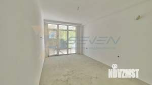 Дом 335м², 2-этажный, участок 5 сот.