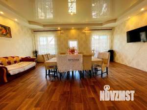 Дом 208м², 2-этажный, участок 4 сот.