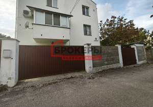 Дом 345м², 3-этажный, участок 5 сот.