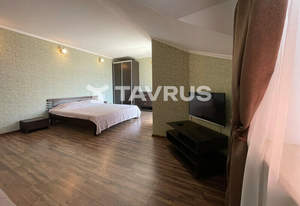 Дом 447м², 2-этажный, участок 8 сот.