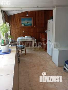 Дом 140м², 1-этажный, участок 3 сот.