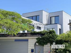 Коттедж 428м², 3-этажный, участок 4 сот.