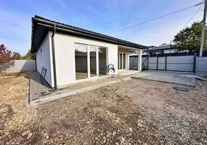 Дом 120м², 1-этажный, участок 4 сот.