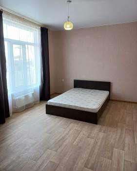 Дом 70м², 2-этажный, на длительный срок, 