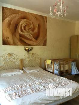 Дом 225м&sup2;, 2-этажный, посуточно, 