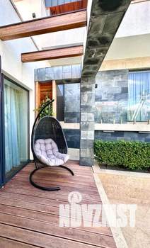 Дом 250м², 2-этажный, посуточно, 