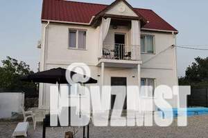 Дом 160м², 2-этажный, посуточно, 