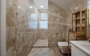 Дом 283м², 3-этажный, на длительный срок, 