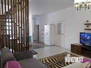 Дом 145м², 2-этажный, на длительный срок, 