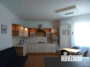 Дом 280м&sup2;, 3-этажный, посуточно, 