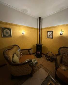 Дом 250м², 3-этажный, на длительный срок, 