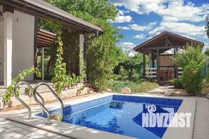 Дом 90м&sup2;, 2-этажный, посуточно, 