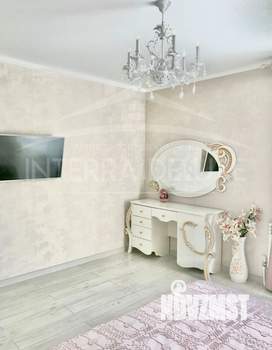 Коттедж 200м², 2-этажный, на длительный срок, 