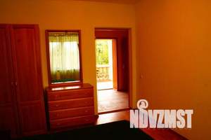 Дом 100м&sup2;, 2-этажный, посуточно, 