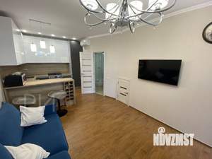 Таунхаус 100м², 3-этажный, на длительный срок, 